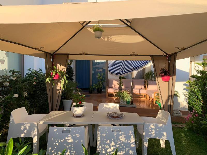Appartement De Vacances Beralmar Chez Houda 艾西拉 外观 照片
